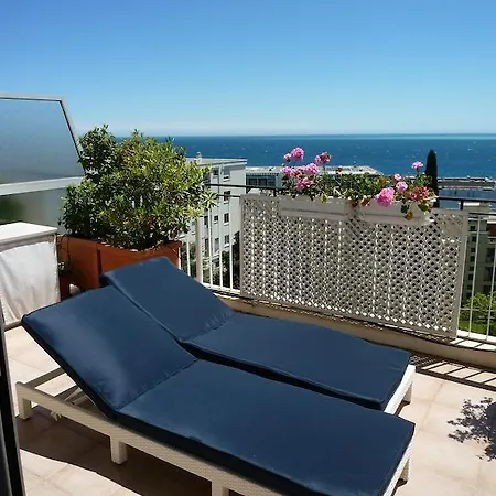 Baie Des Anges Apartmán *
